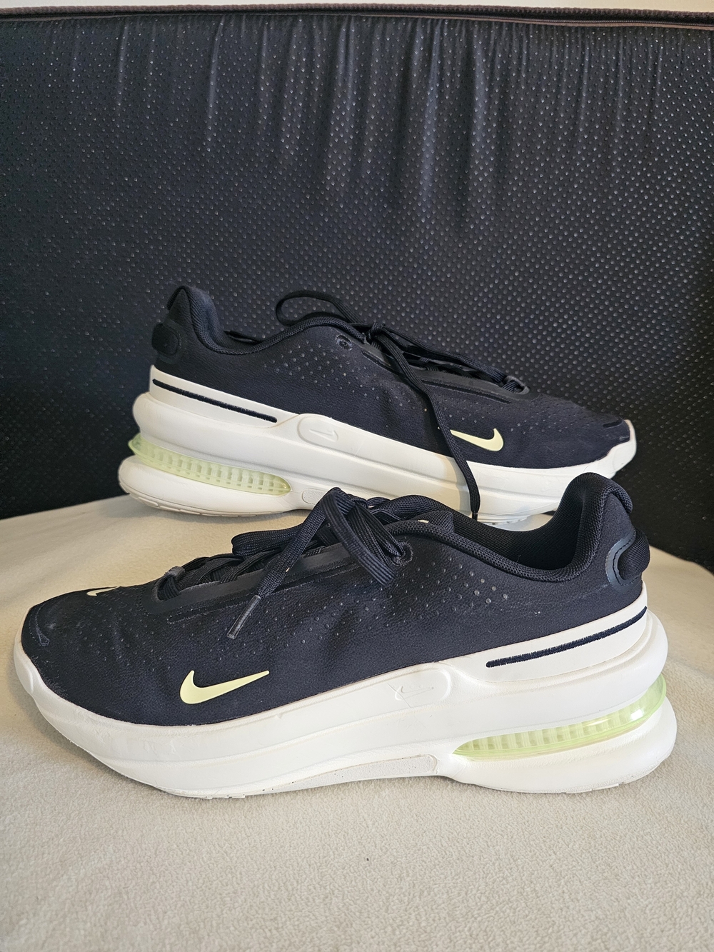 NIKE Air Zoom Upturn SC Black Life Lime Sail Mens Athletic Shoes Size 11